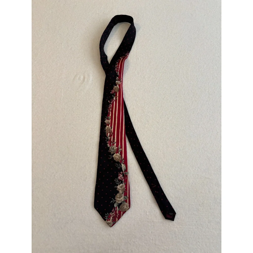 Vintage Louis‎ Feraud 100% Silk Necktie With Geometric Pattern: 59